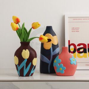 Hand-painted Ceramic Vase Home Decorations Flower Vase for Shelves Living Room Mantel Home Decor Luxury